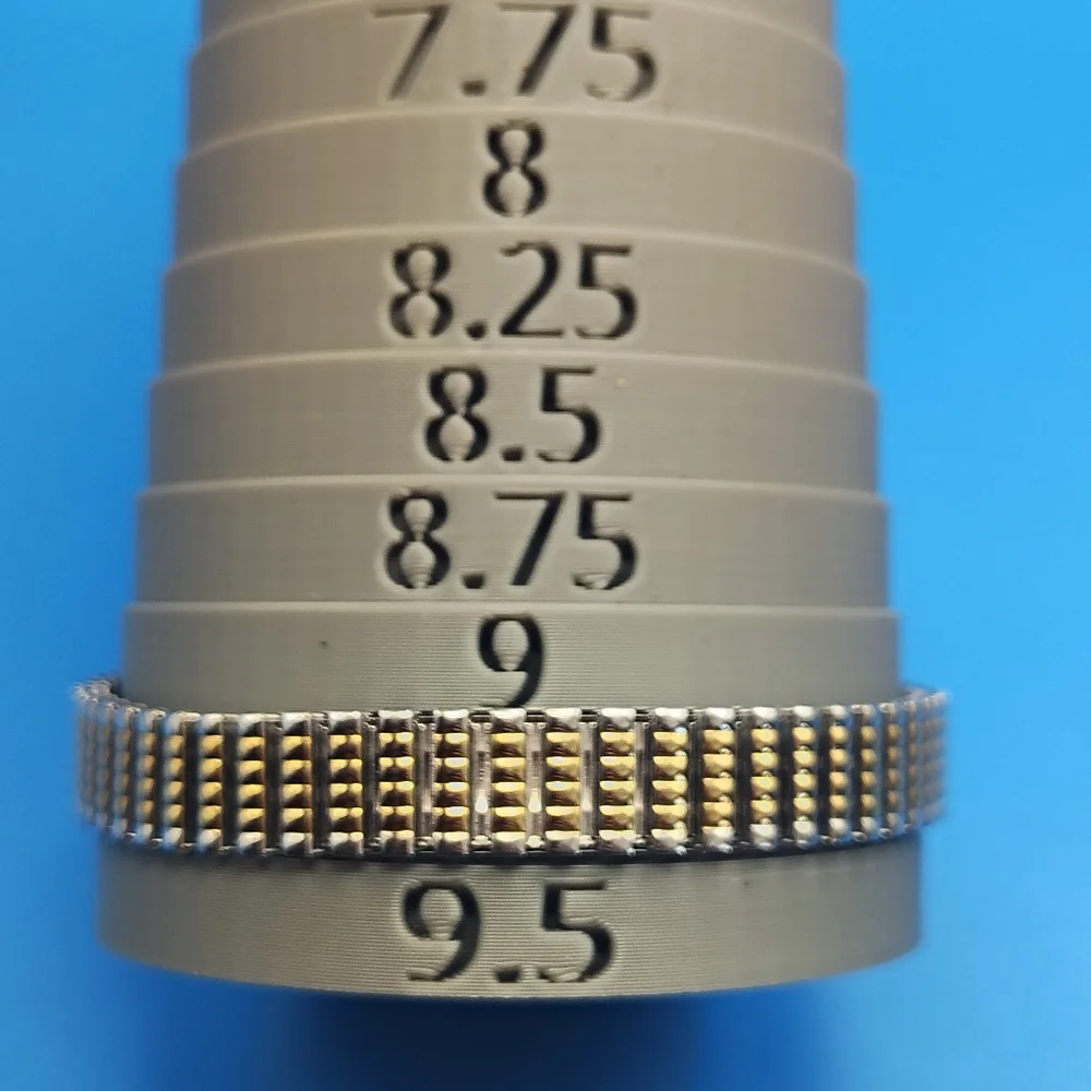 Carriage By Timex‎ Women's Quartz Watch Two Tone Stainless Steel New Battery